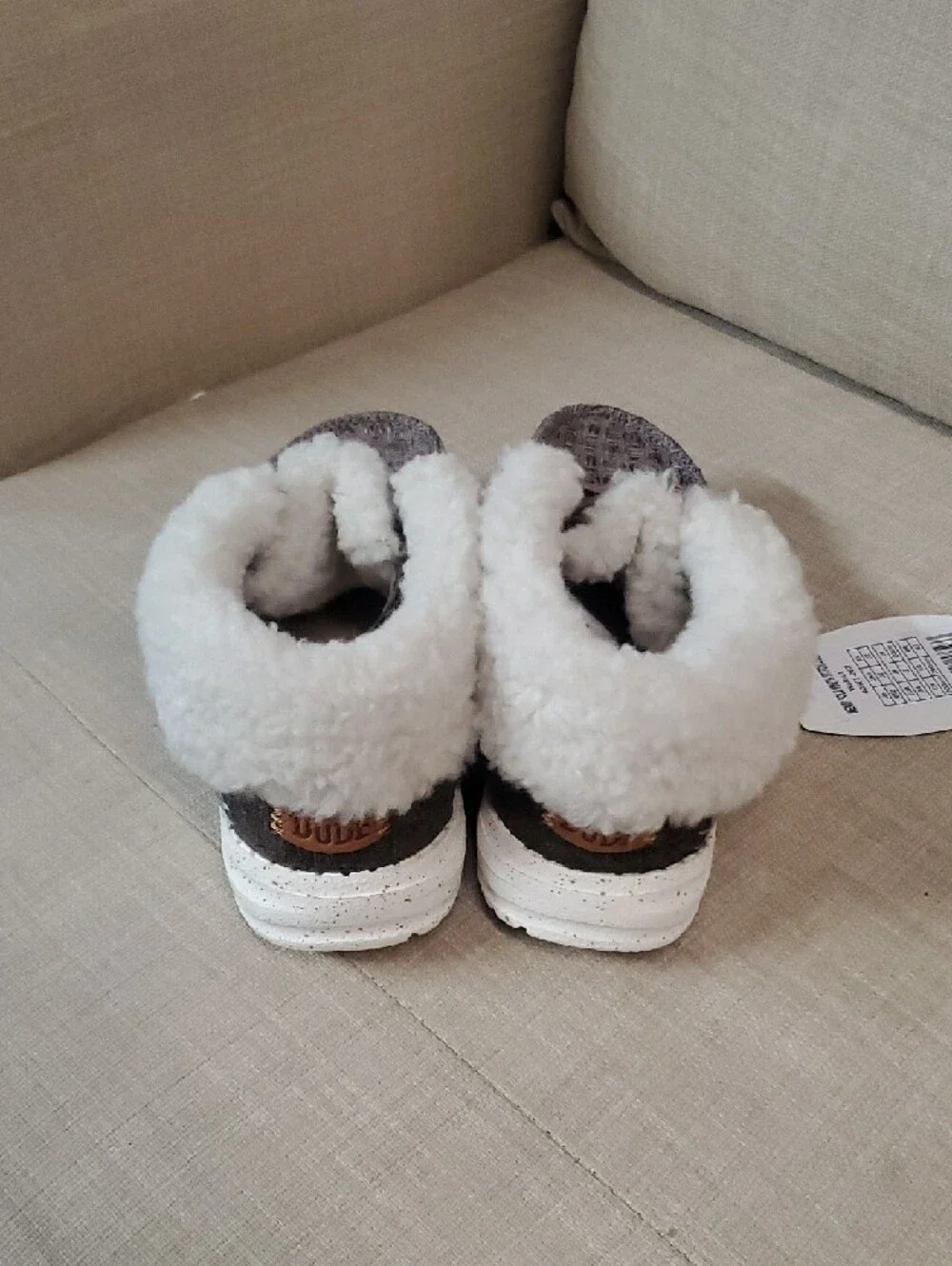 Hey Dude Kids Grey Woven Slip-On Slippers with White Shearling Collar Size 2